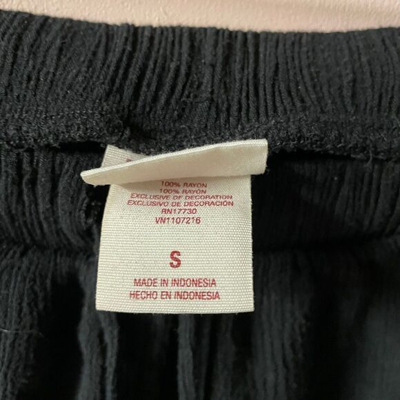 Mossimo Black Soft Short Shorts Size S GUC - Picture 5 of 11